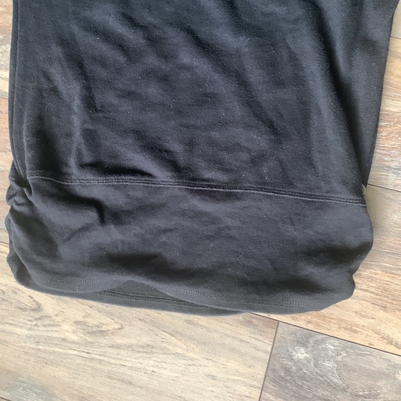 *Host Pick* Cute Women’s Kismet Sweater - Picture 5 of 6